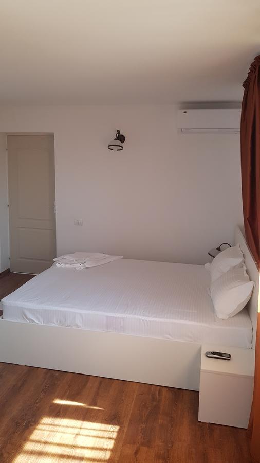 Casa Andrei Techirghiol Hotel Bagian luar foto